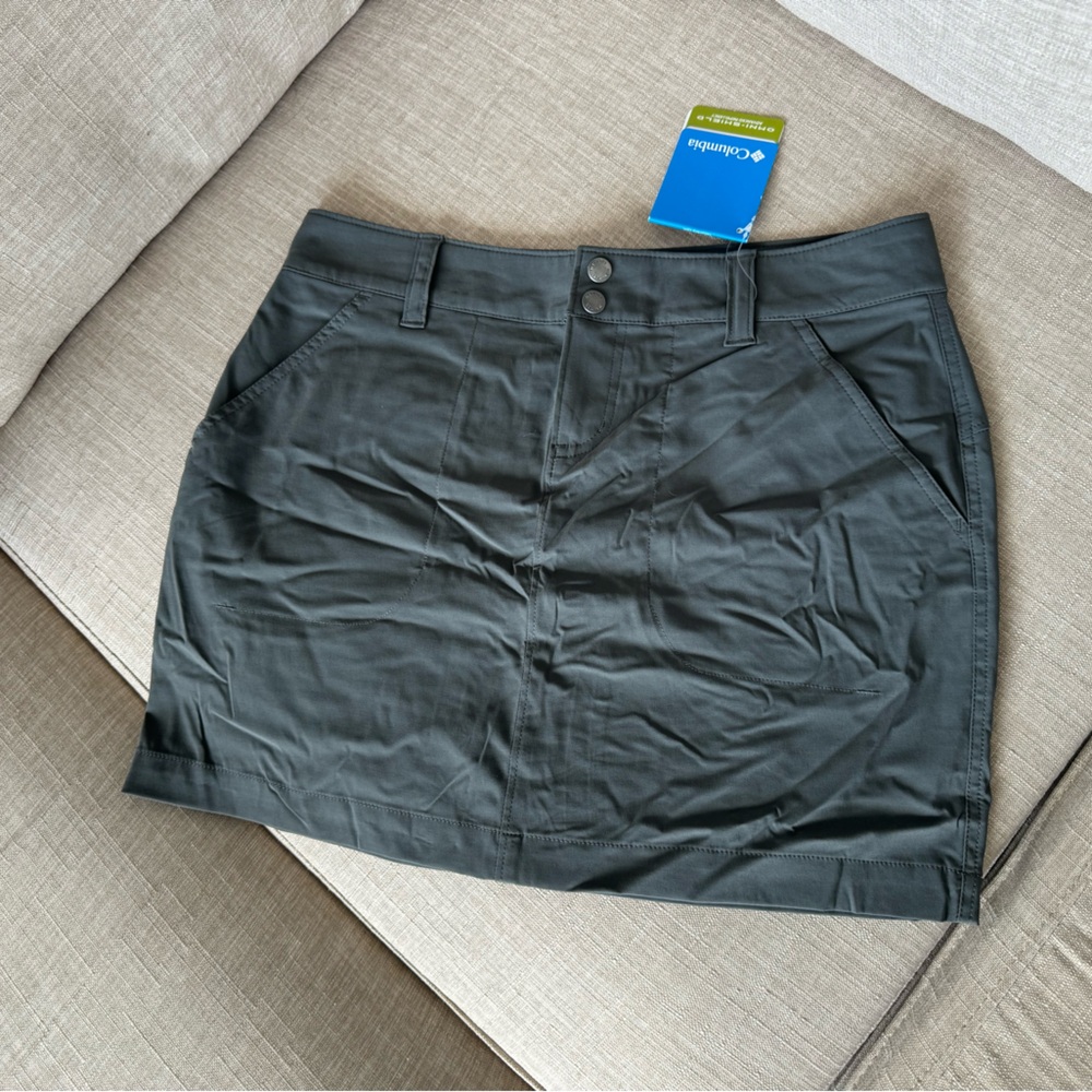 COLUMBIA SATURDAY TRAIL SKIRT SIZE 6